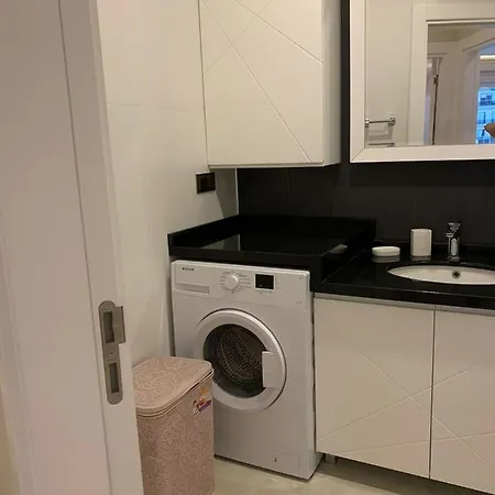Апартаменти Flat On The First Line With Sea View In Konak Tower *